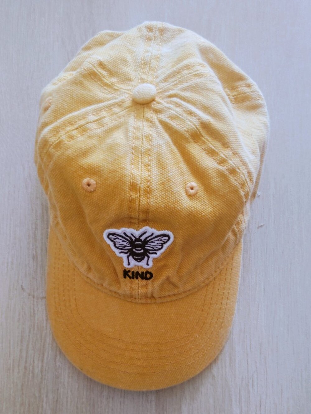 Time and Tru Women's yellow Embroidered Bee Kind